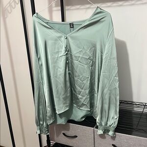 Elegant Mint Green Women's Top